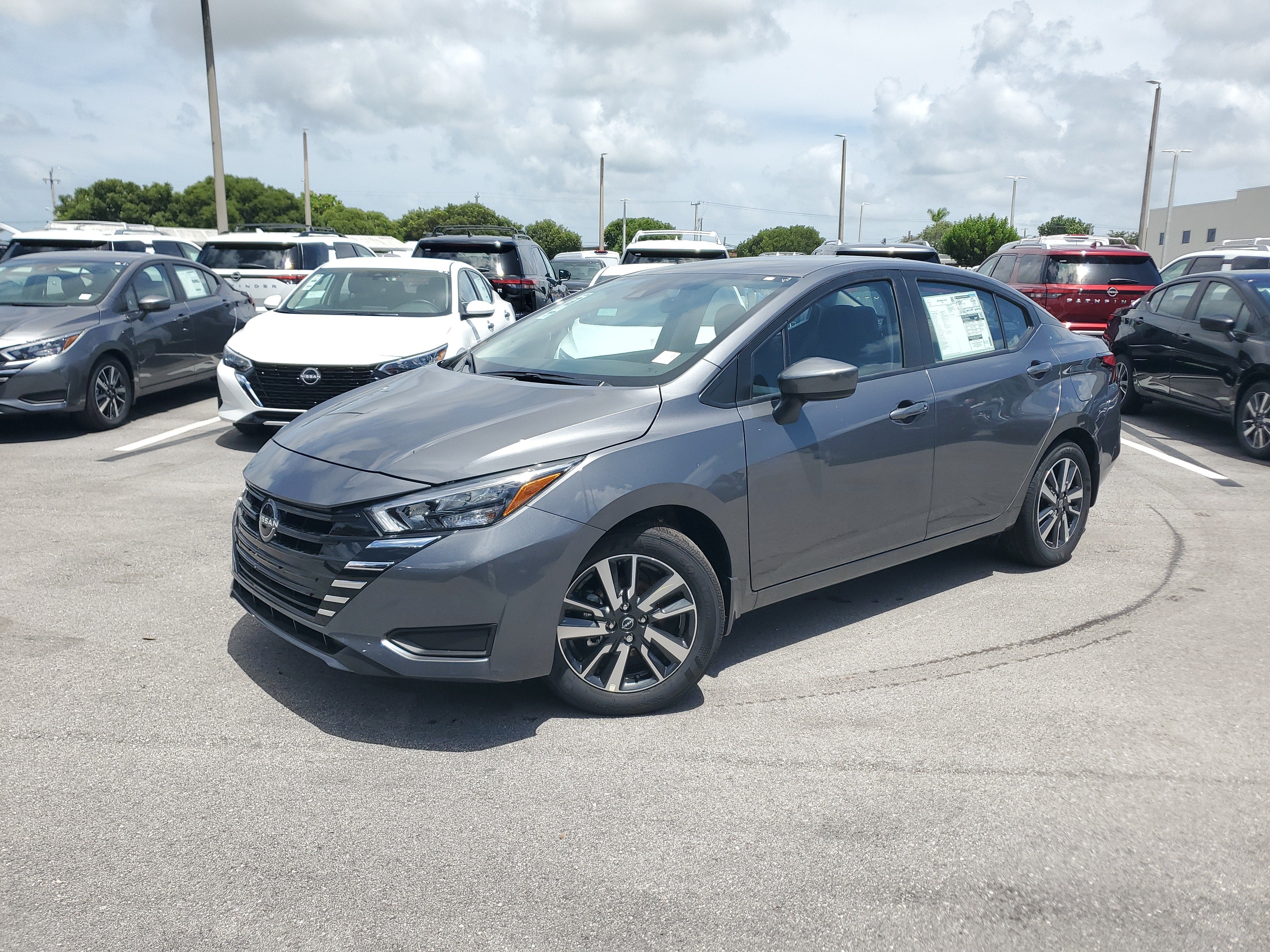 2025 Nissan Versa SV
