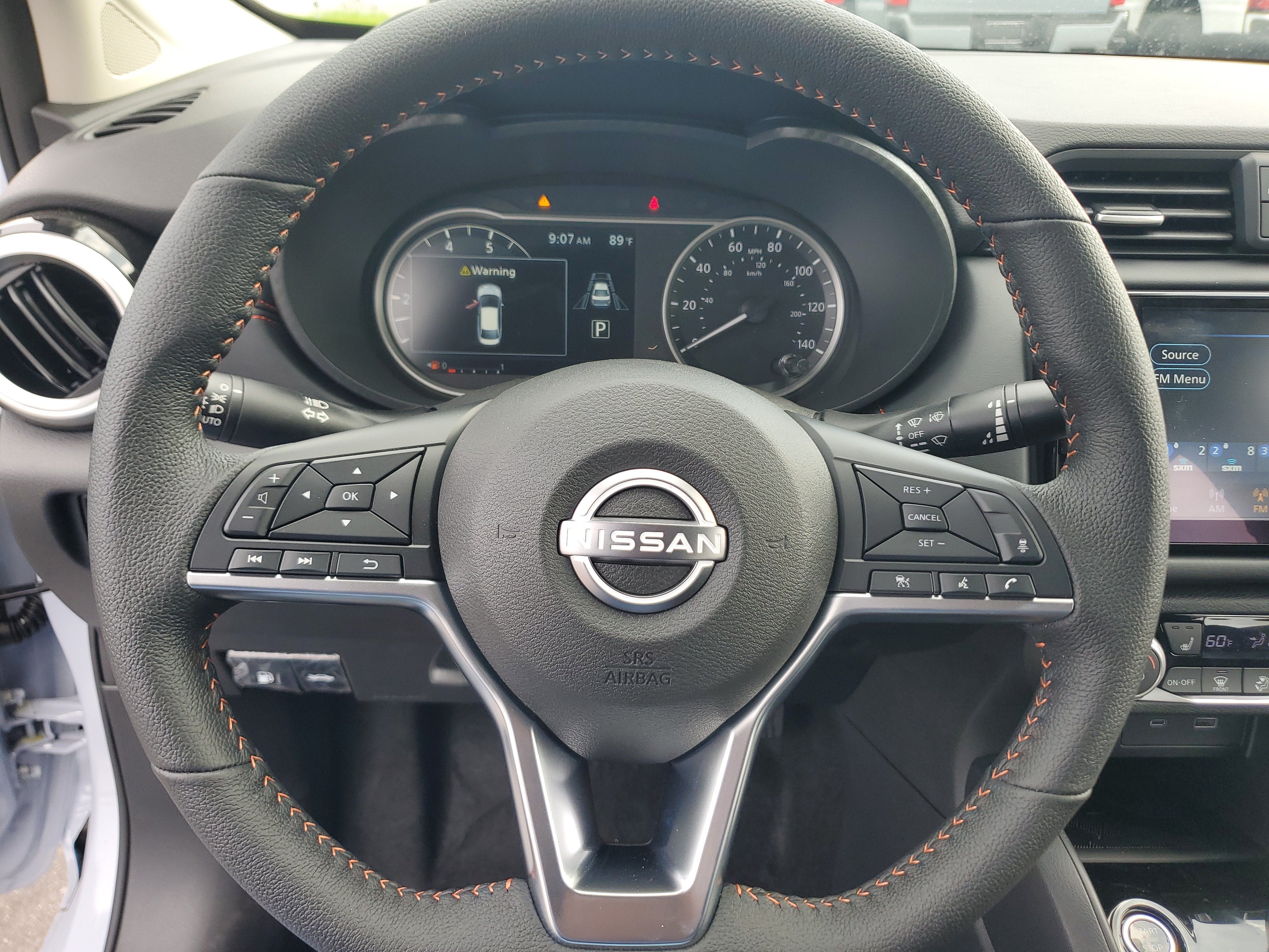 2025 Nissan Versa SR