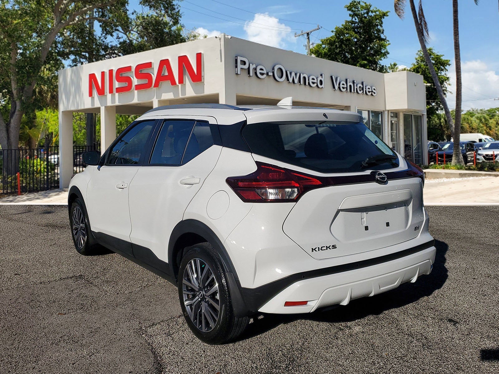 2023 Nissan Kicks SV