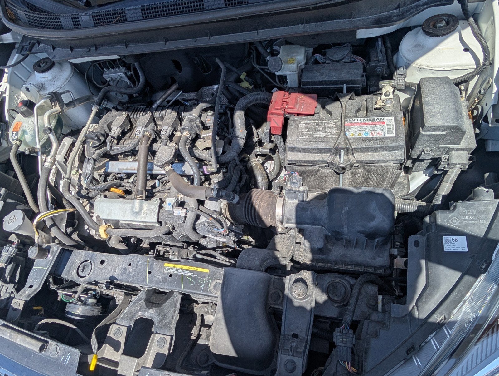 2023 Nissan Kicks SR