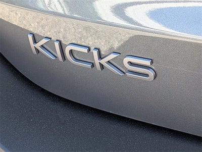 2025 Nissan Kicks SV