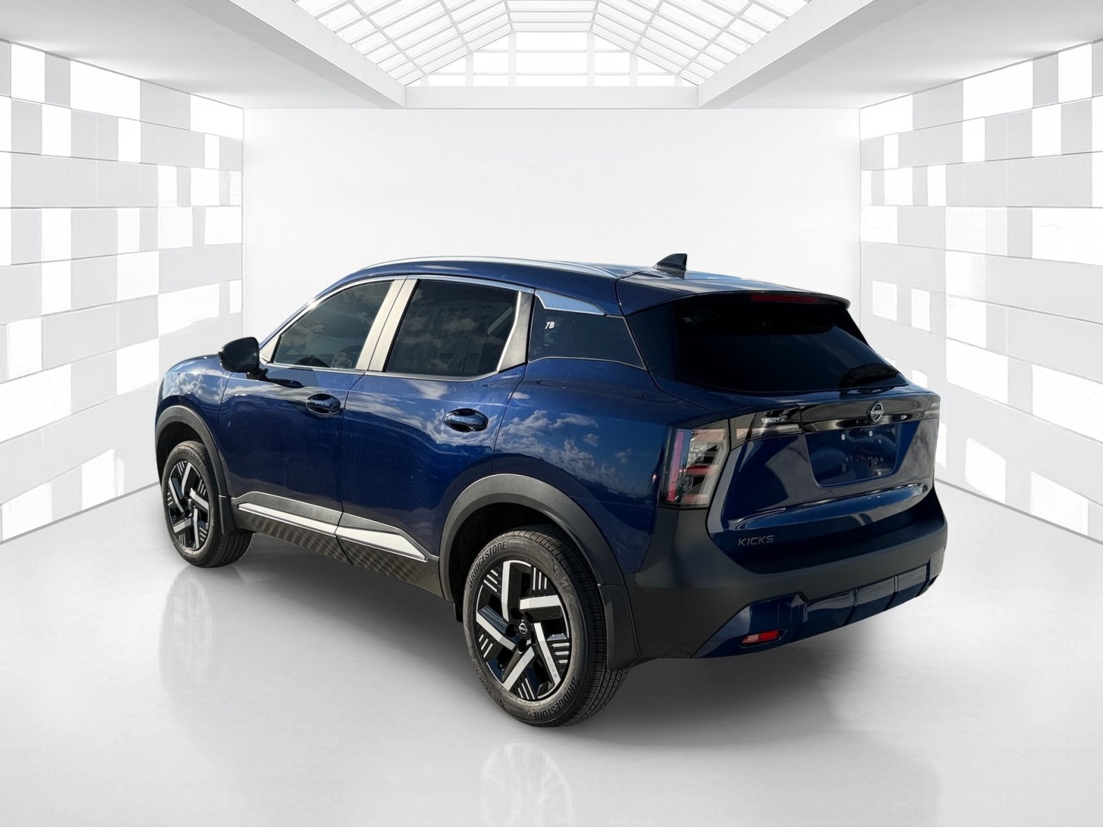 2027 Nissan Kicks SV