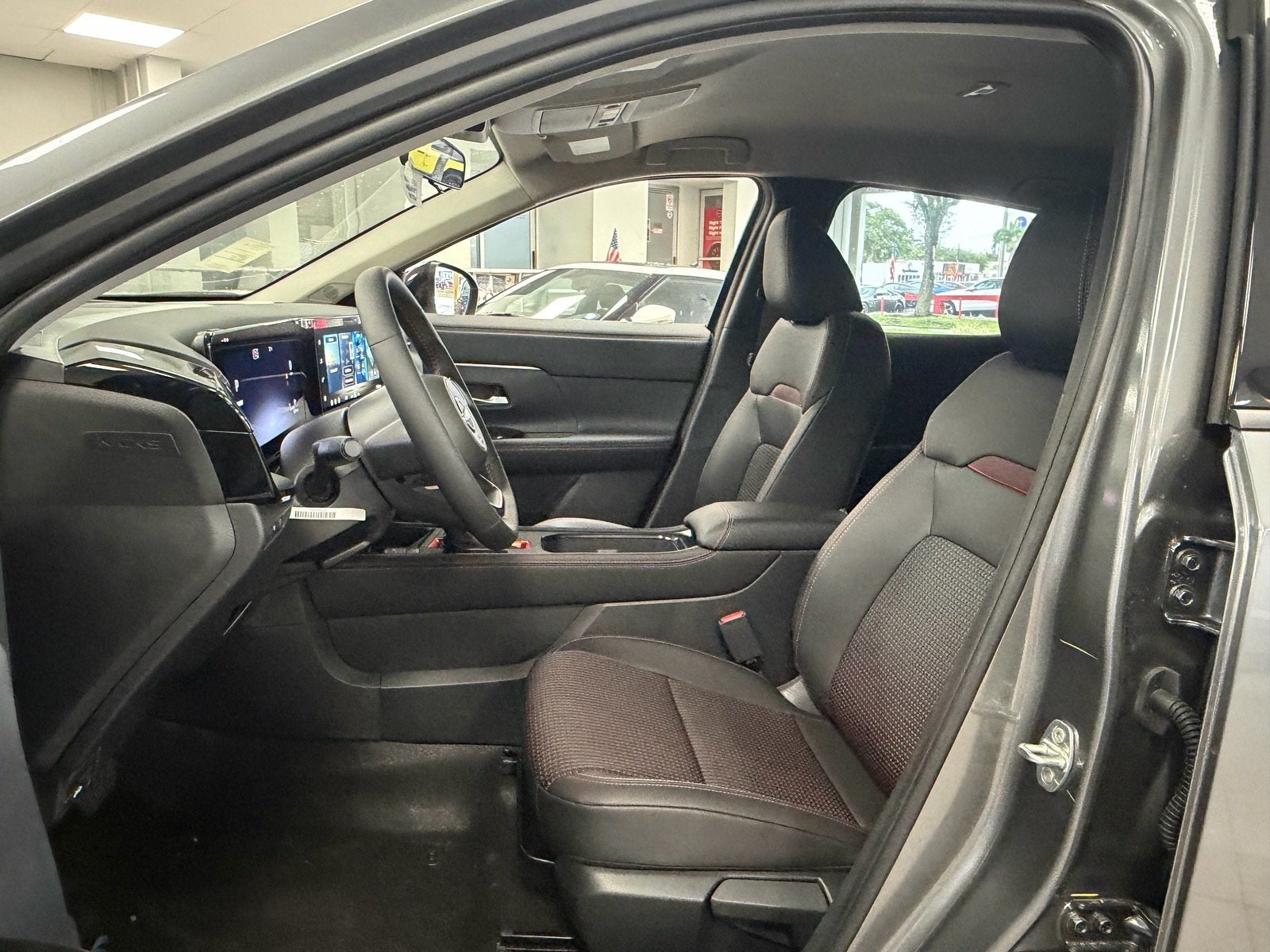 2027 Nissan Kicks SR