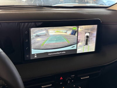 2027 Nissan Kicks SR