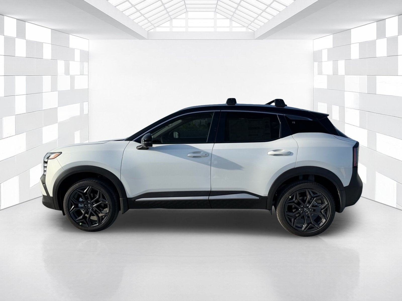 2027 Nissan Kicks SR