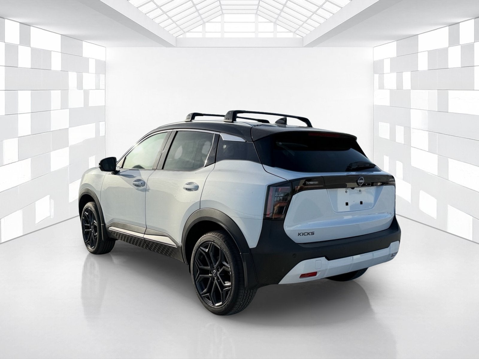 2027 Nissan Kicks SR