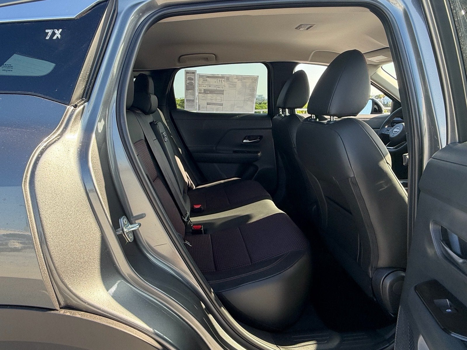 2027 Nissan Kicks SR