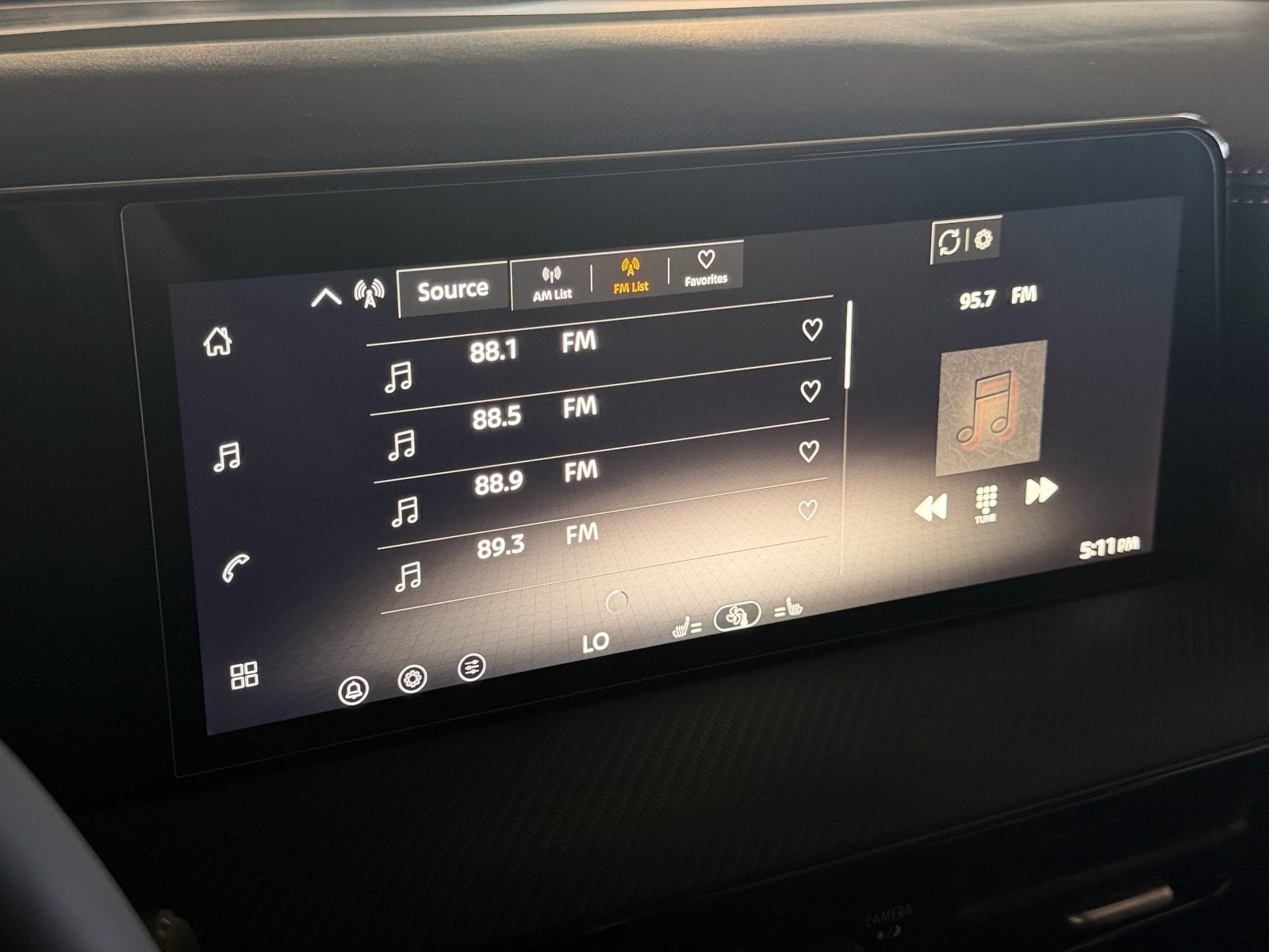 2027 Nissan Kicks SR