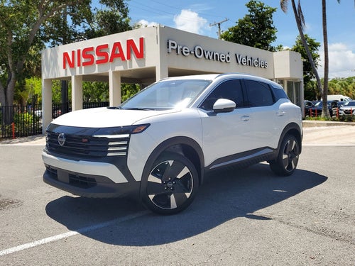 2025 Nissan Kicks SR