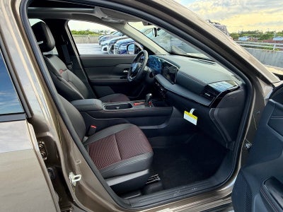 2027 Nissan Kicks SR