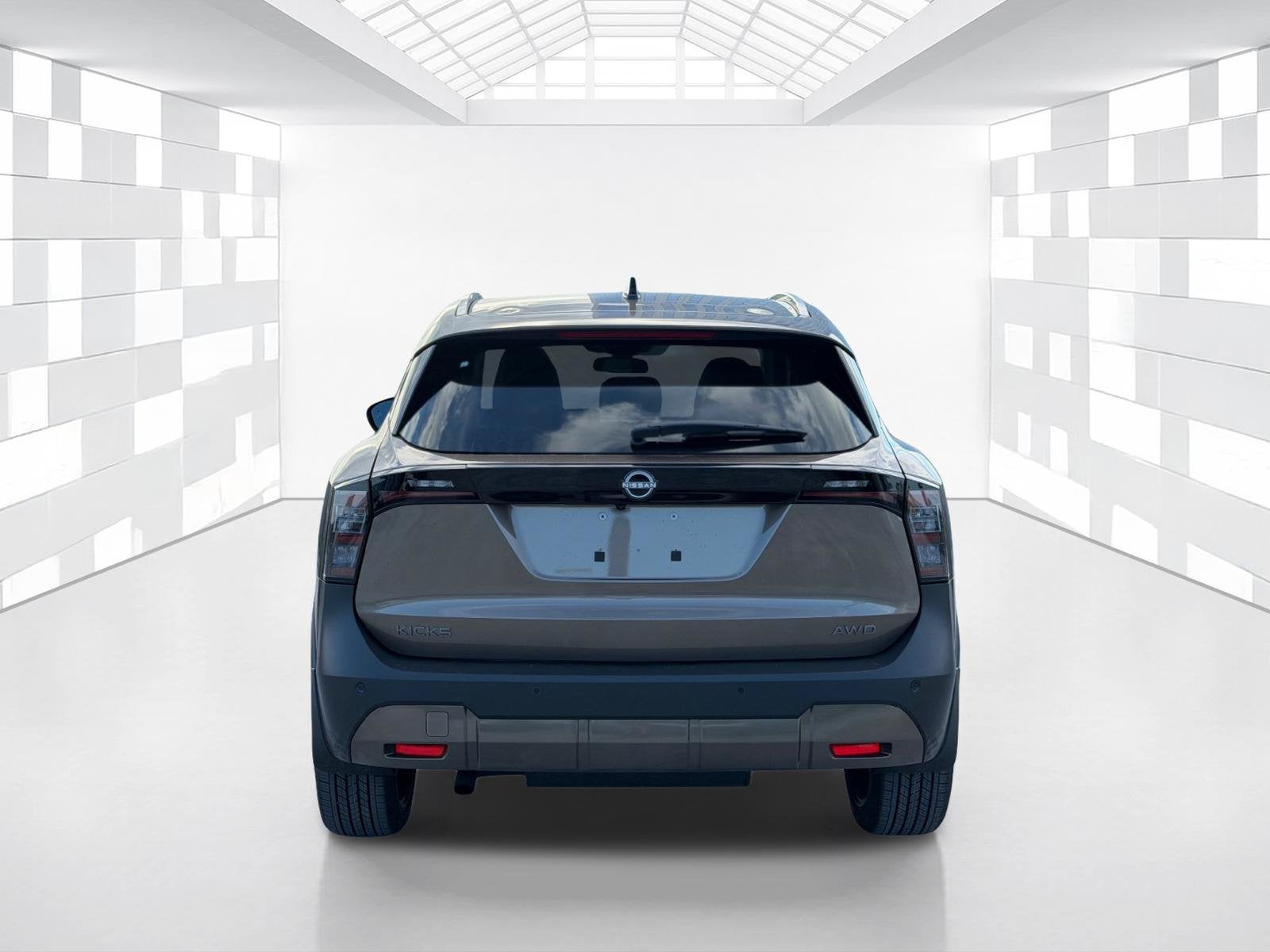 2027 Nissan Kicks SR