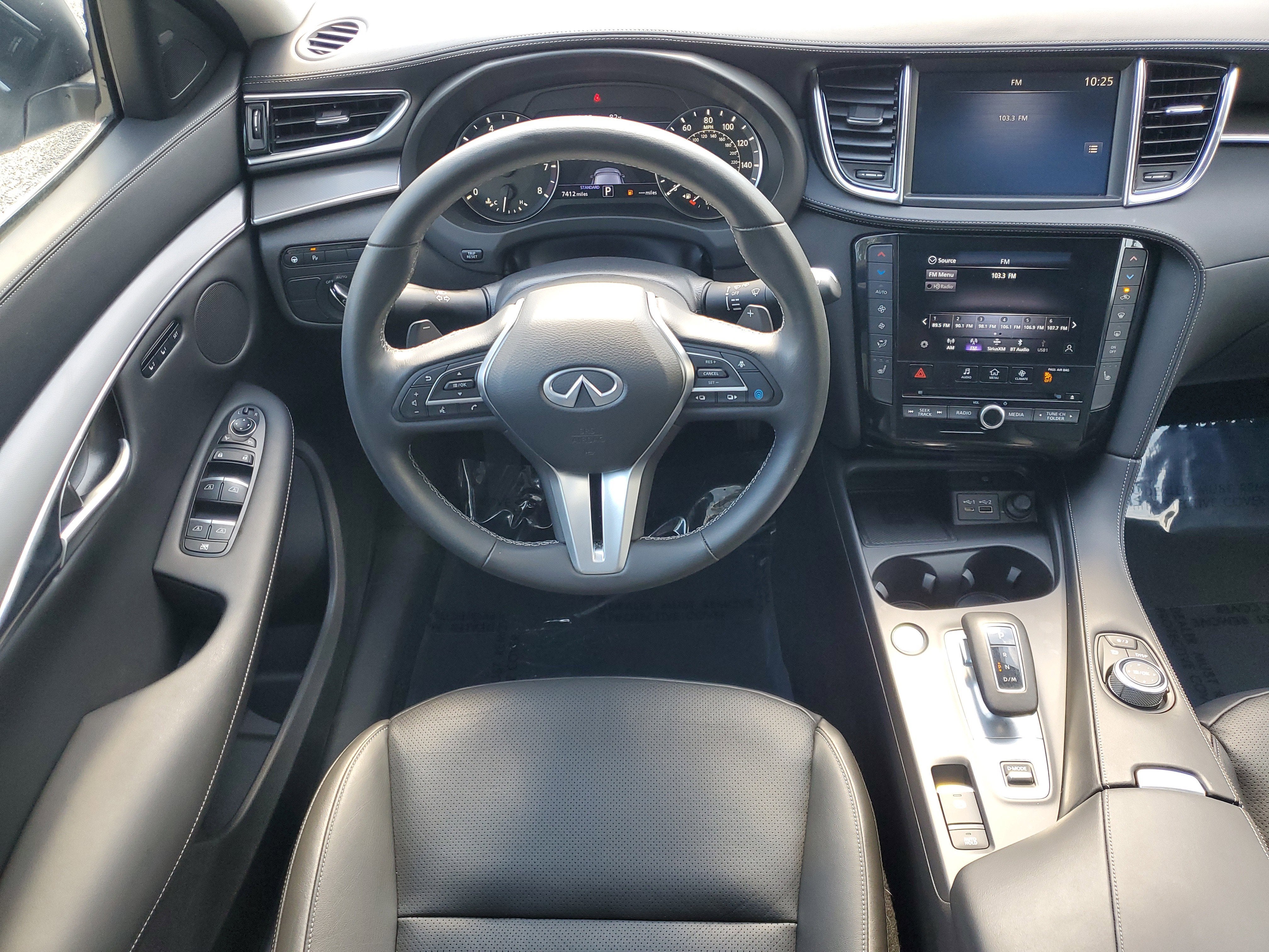2024 INFINITI QX50 LUXE