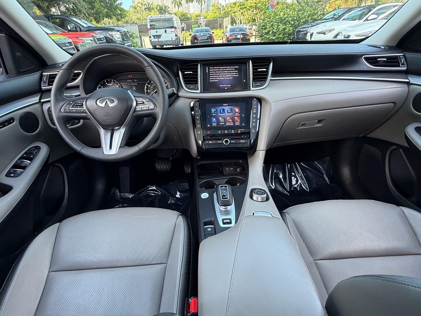 2023 INFINITI QX50 LUXE