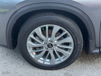 2023 INFINITI QX50 LUXE