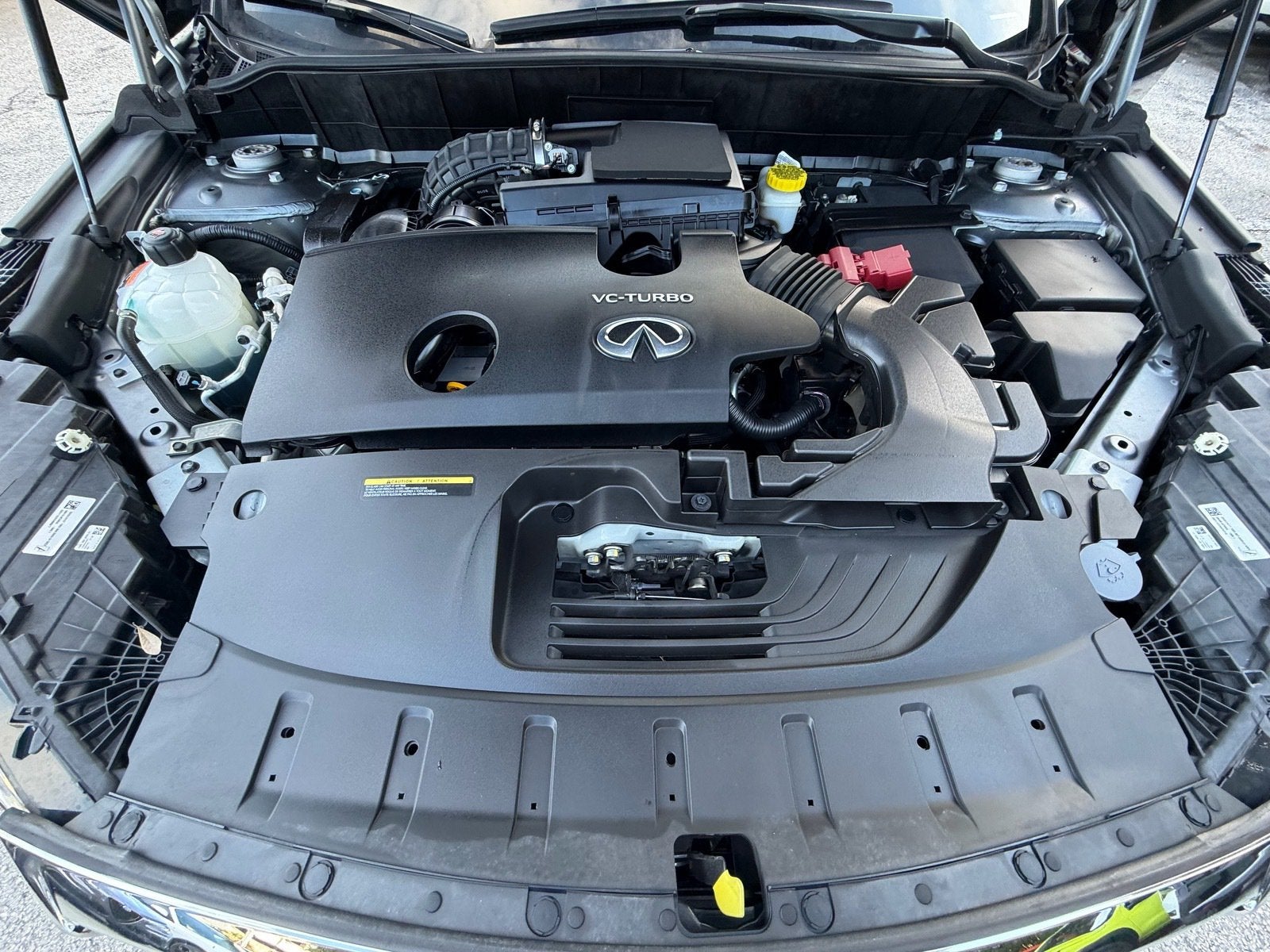 2023 INFINITI QX50 LUXE