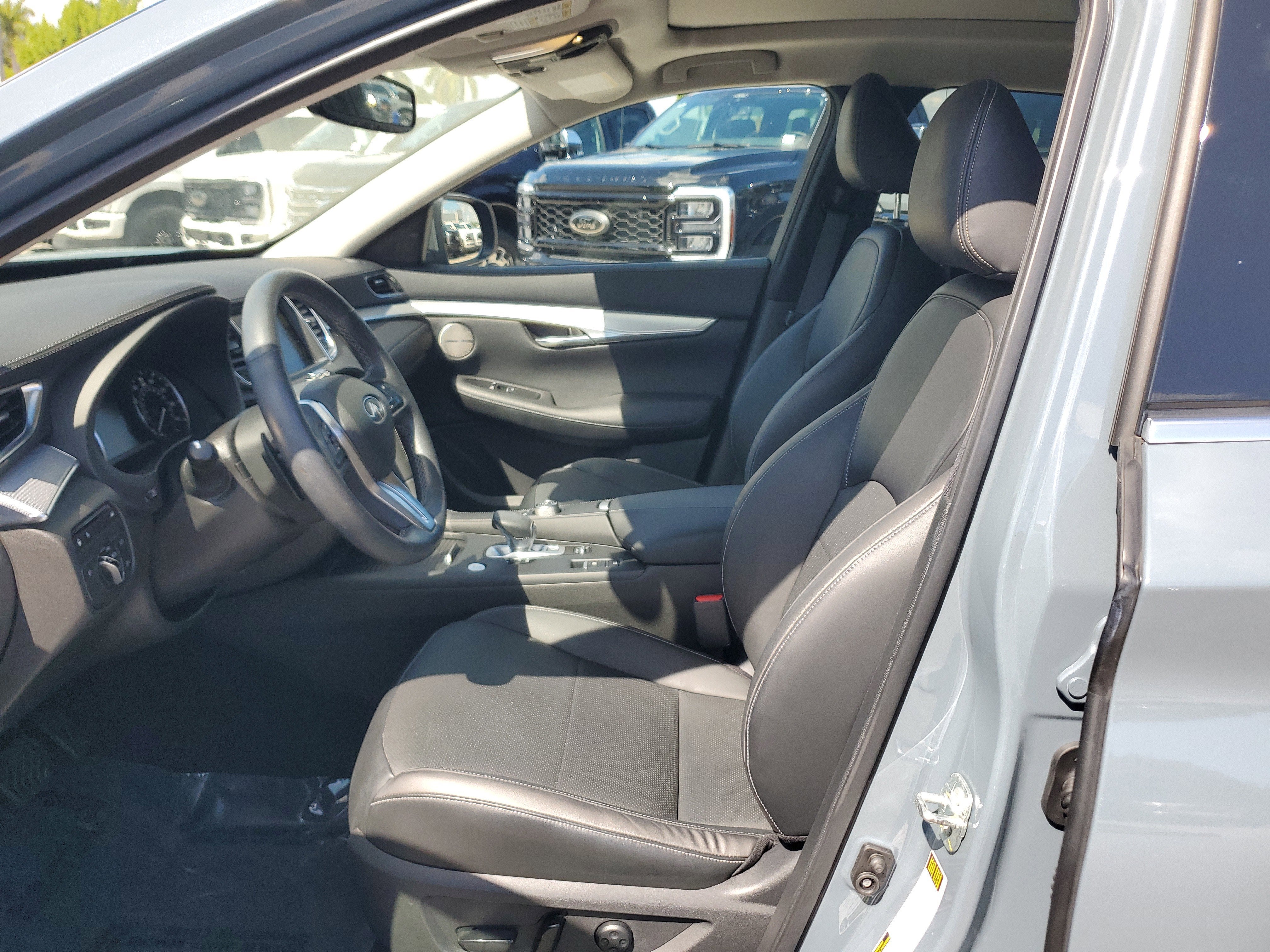 2022 INFINITI QX50 ESSENTIAL