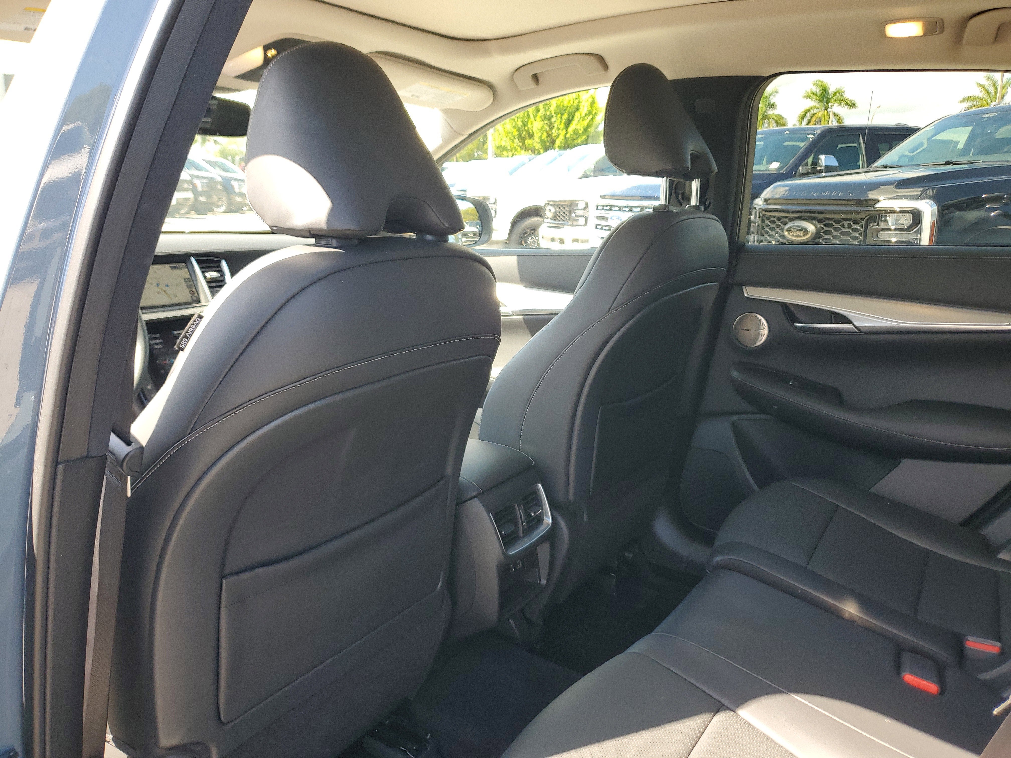 2022 INFINITI QX50 ESSENTIAL
