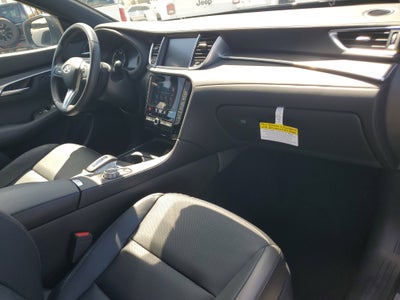 2025 INFINITI QX55 LUXE