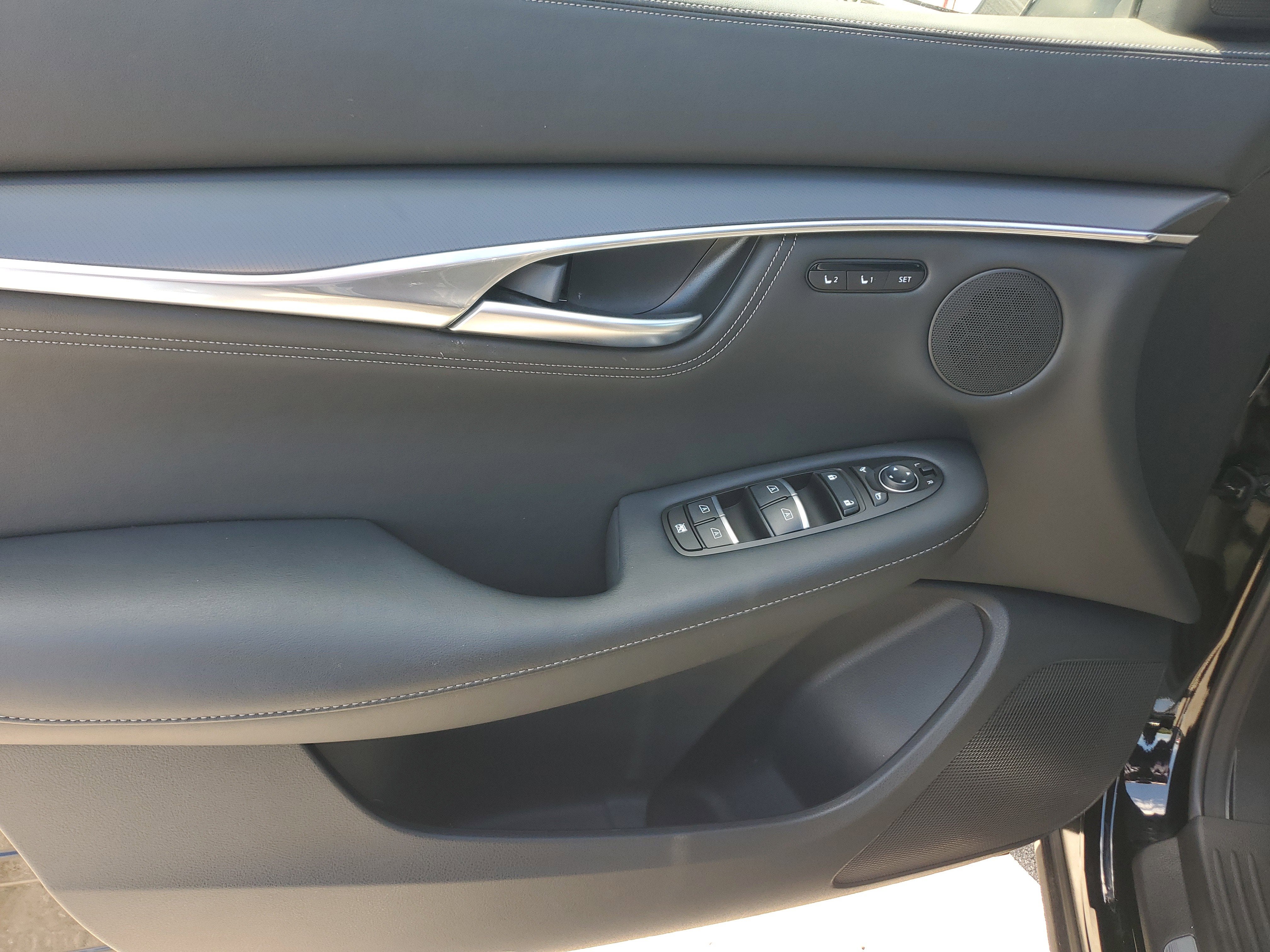 2025 INFINITI QX55 LUXE