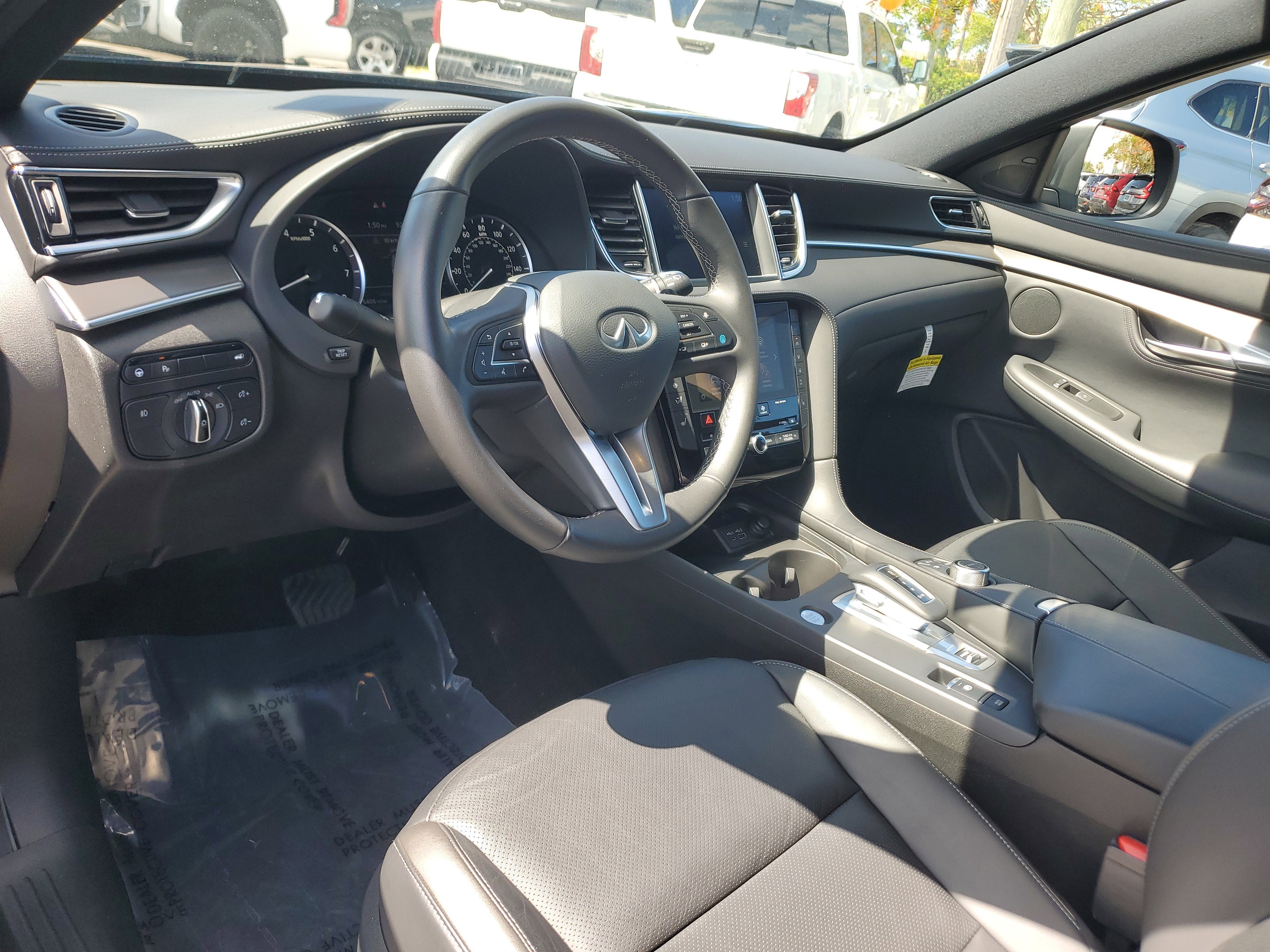2025 INFINITI QX55 LUXE