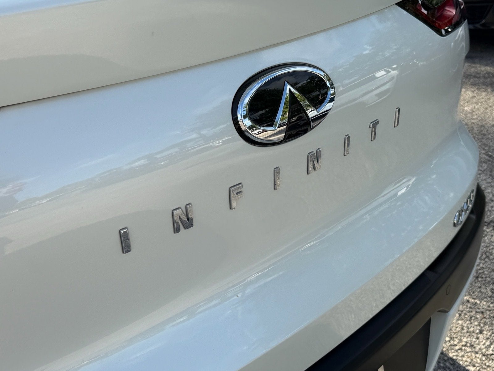2023 INFINITI QX55 LUXE