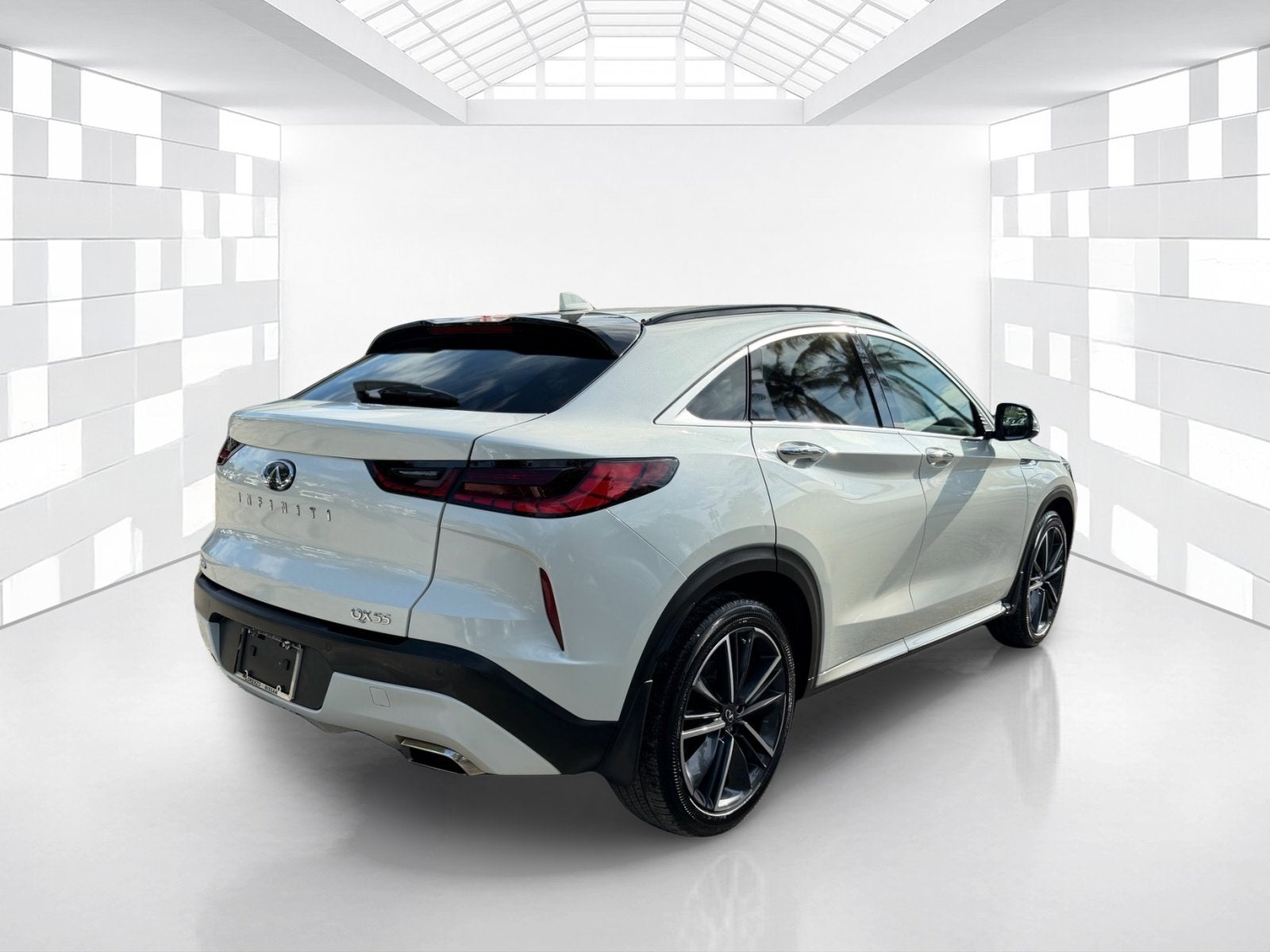 2023 INFINITI QX55 LUXE