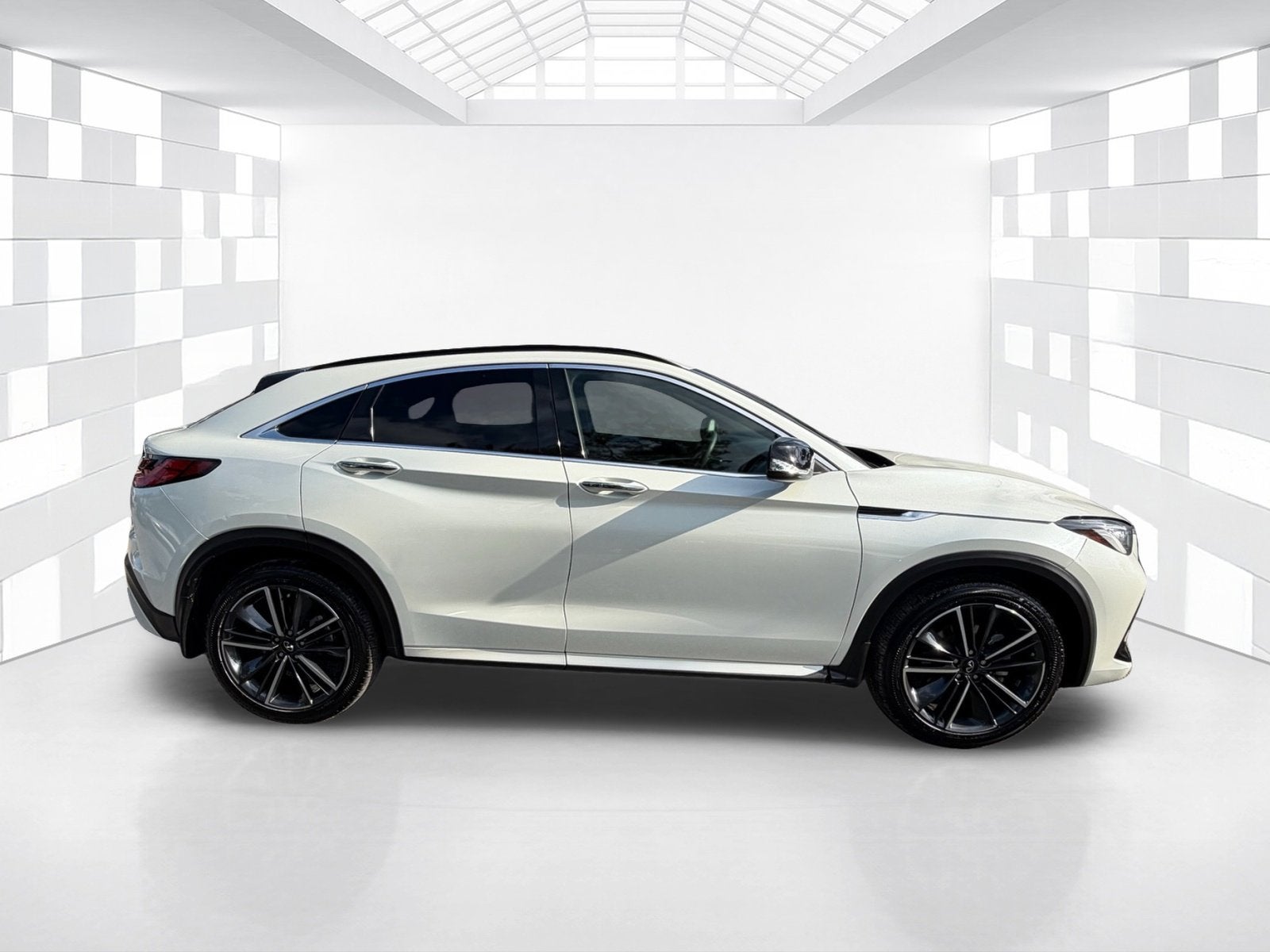 2023 INFINITI QX55 LUXE