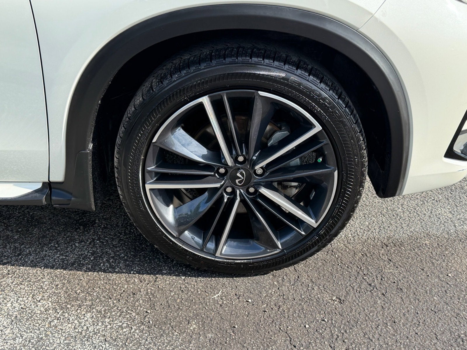 2023 INFINITI QX55 LUXE