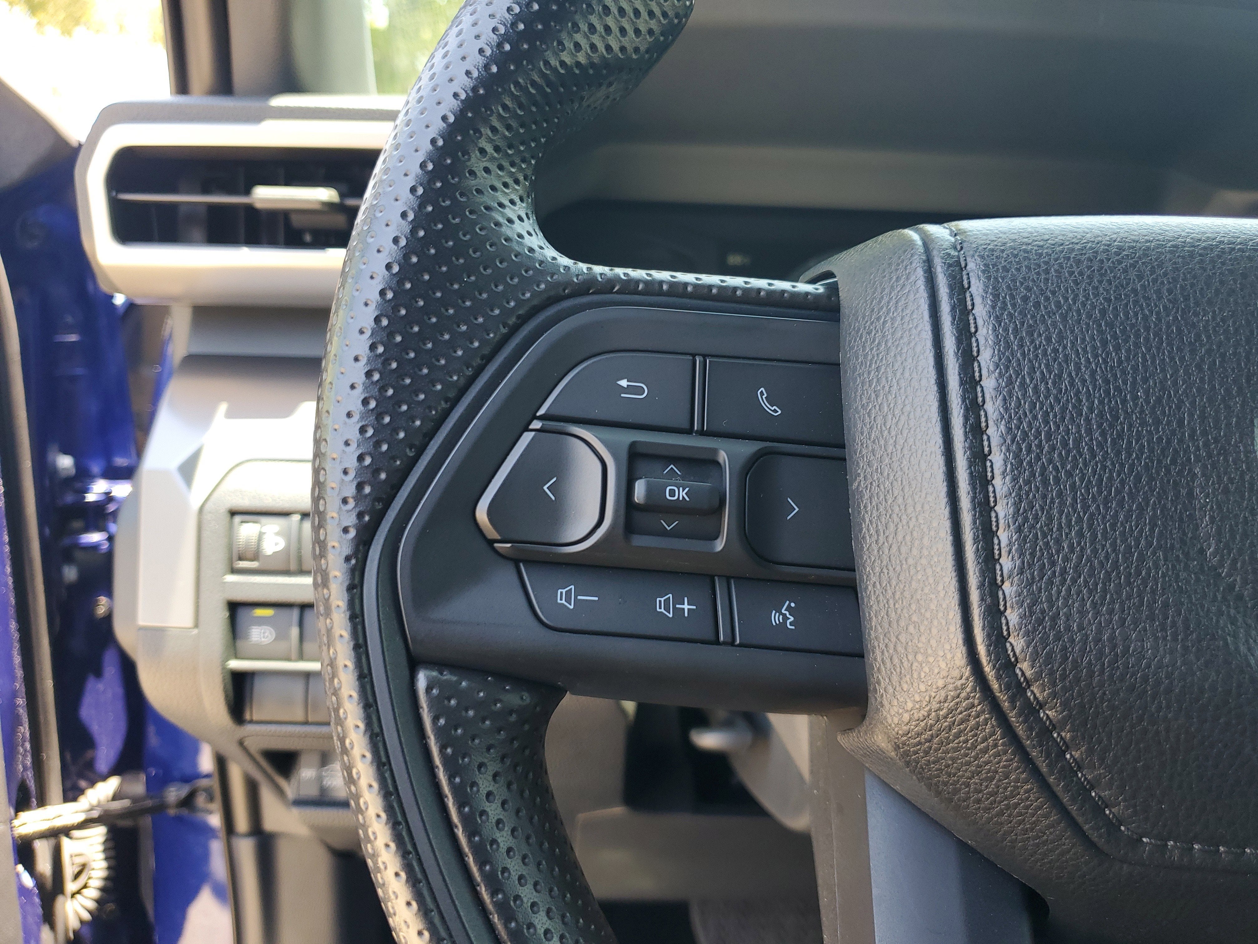 2024 Toyota Tacoma 2WD SR5