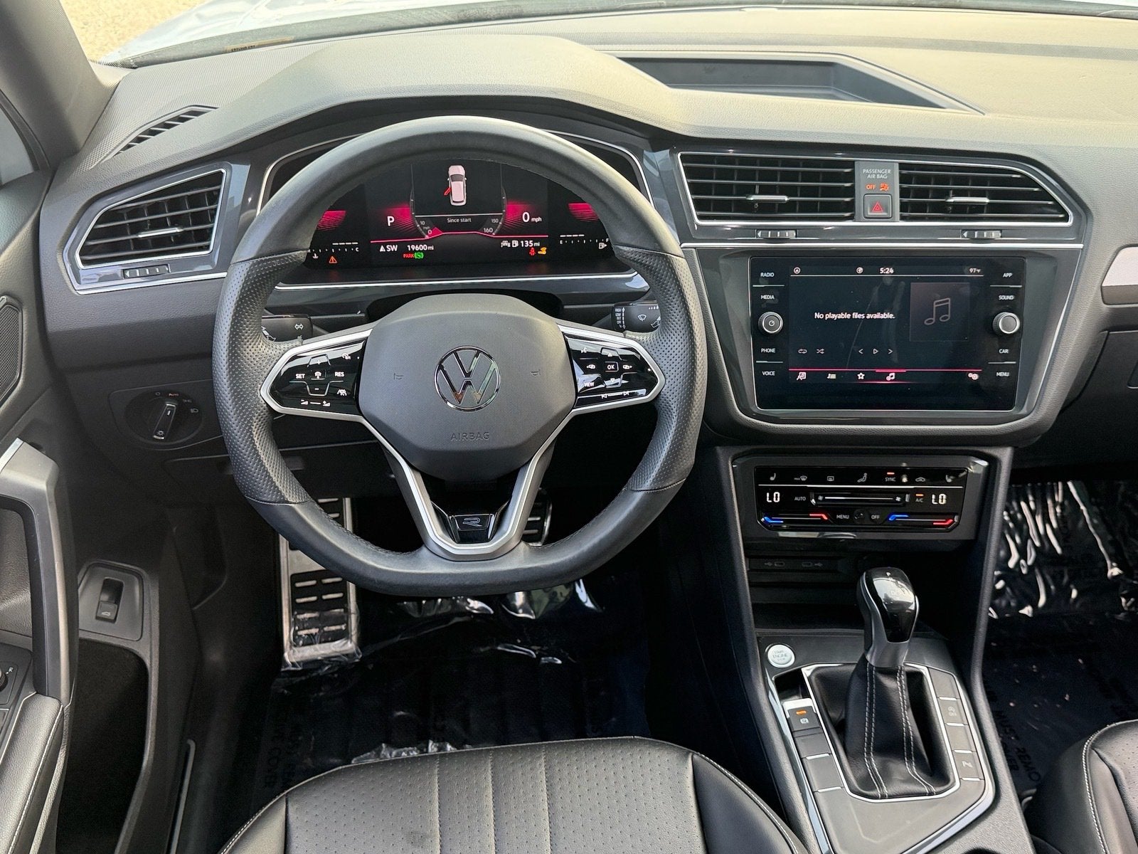 2022 Volkswagen Tiguan SE R-Line Black