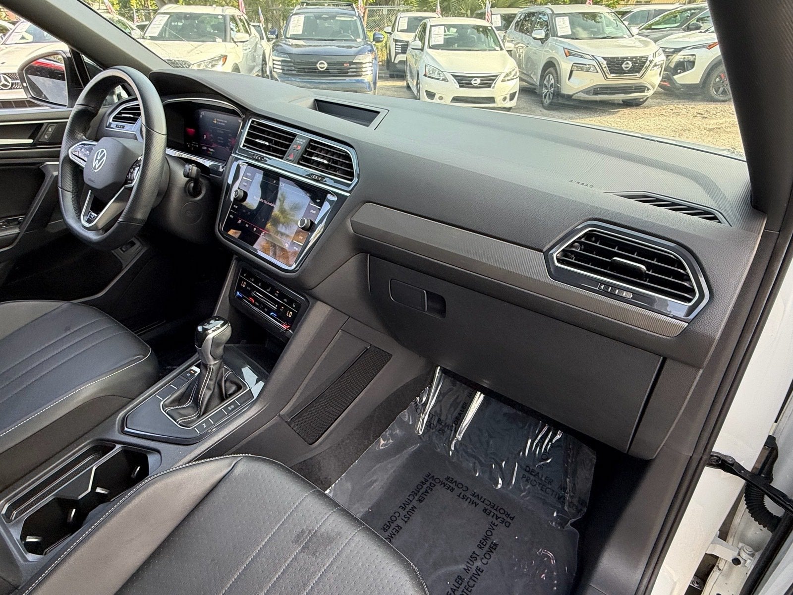 2022 Volkswagen Tiguan SE R-Line Black
