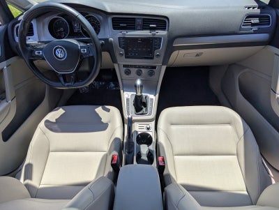 2017 Volkswagen Golf Wolfsburg Edition