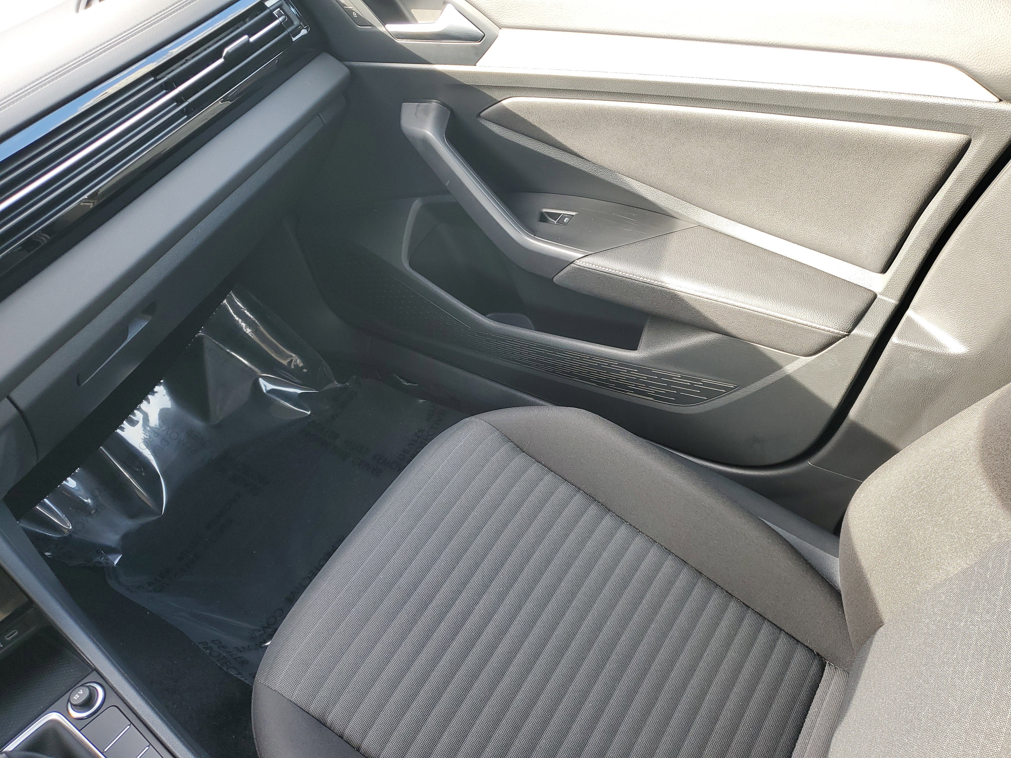 2025 Volkswagen Jetta S