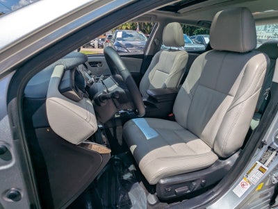 2016 Toyota Avalon Hybrid Limited