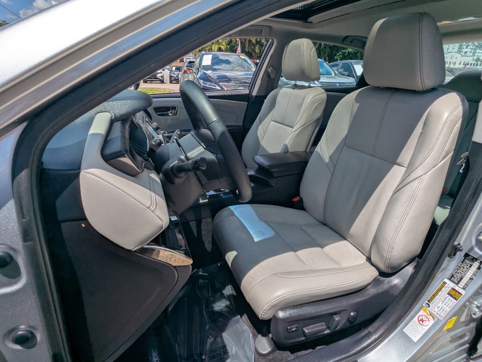2016 Toyota Avalon Hybrid Limited