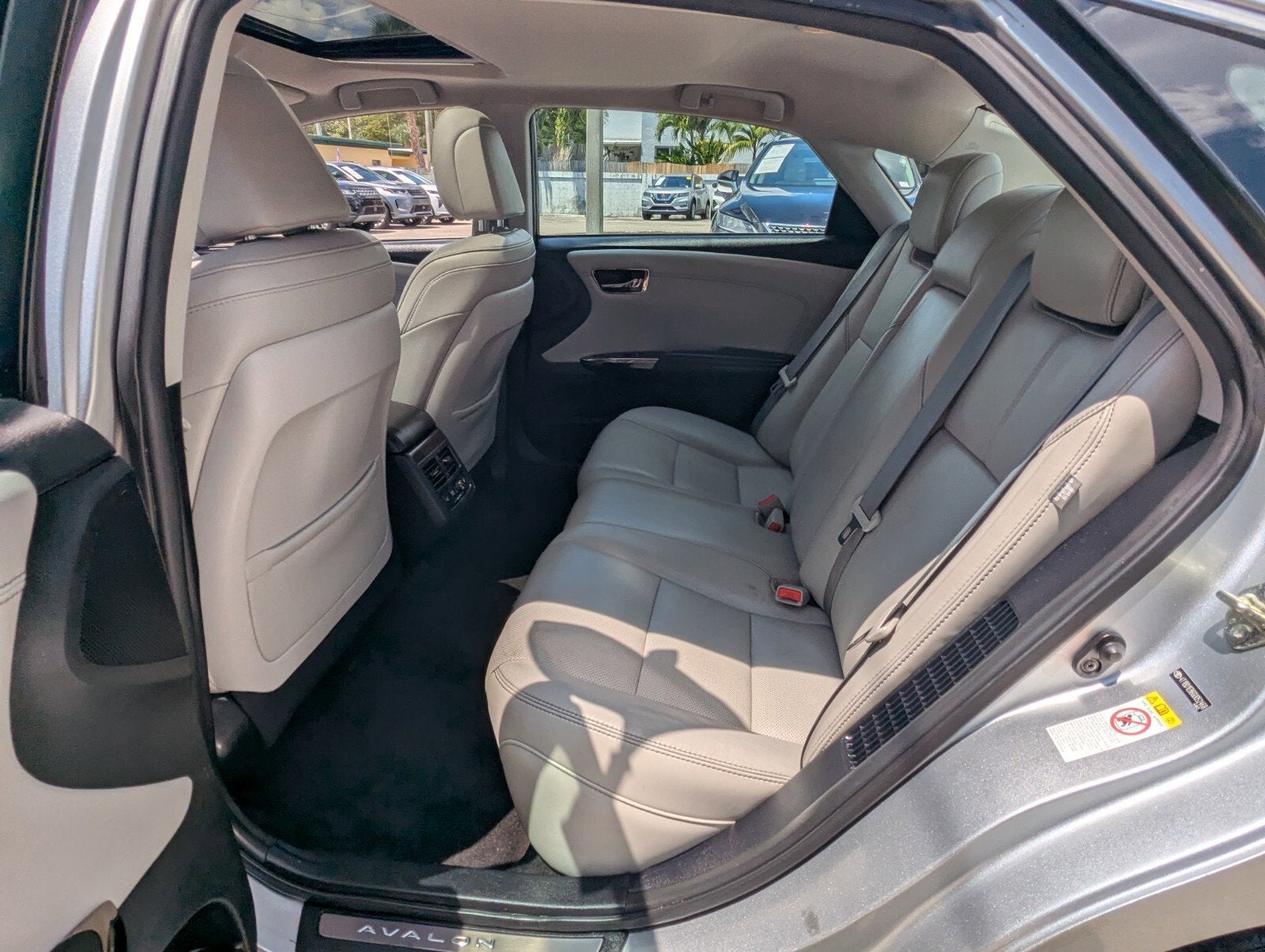 2016 Toyota Avalon Hybrid Limited