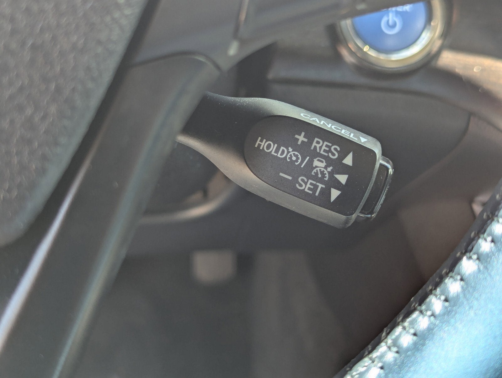 2016 Toyota Avalon Hybrid Limited