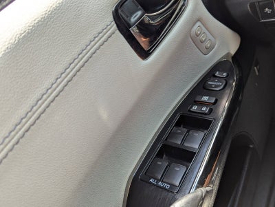 2016 Toyota Avalon Hybrid Limited