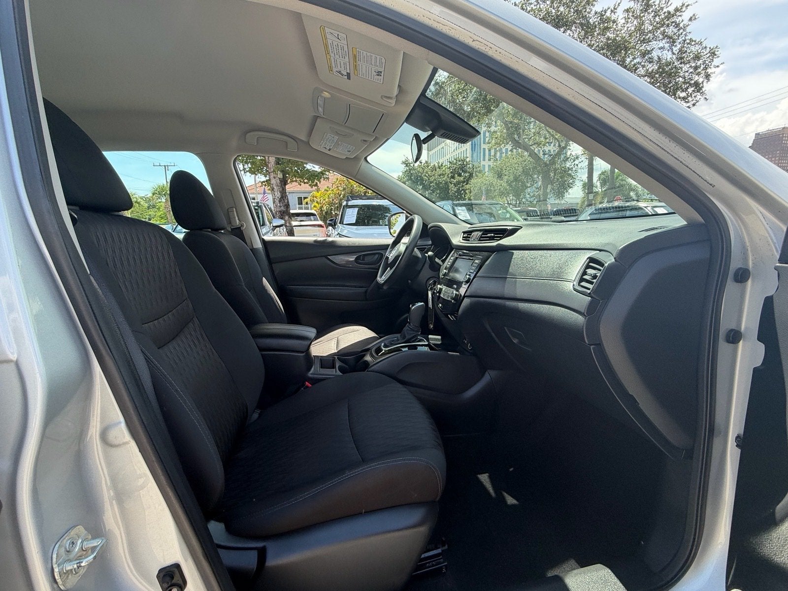 2020 Nissan Rogue S