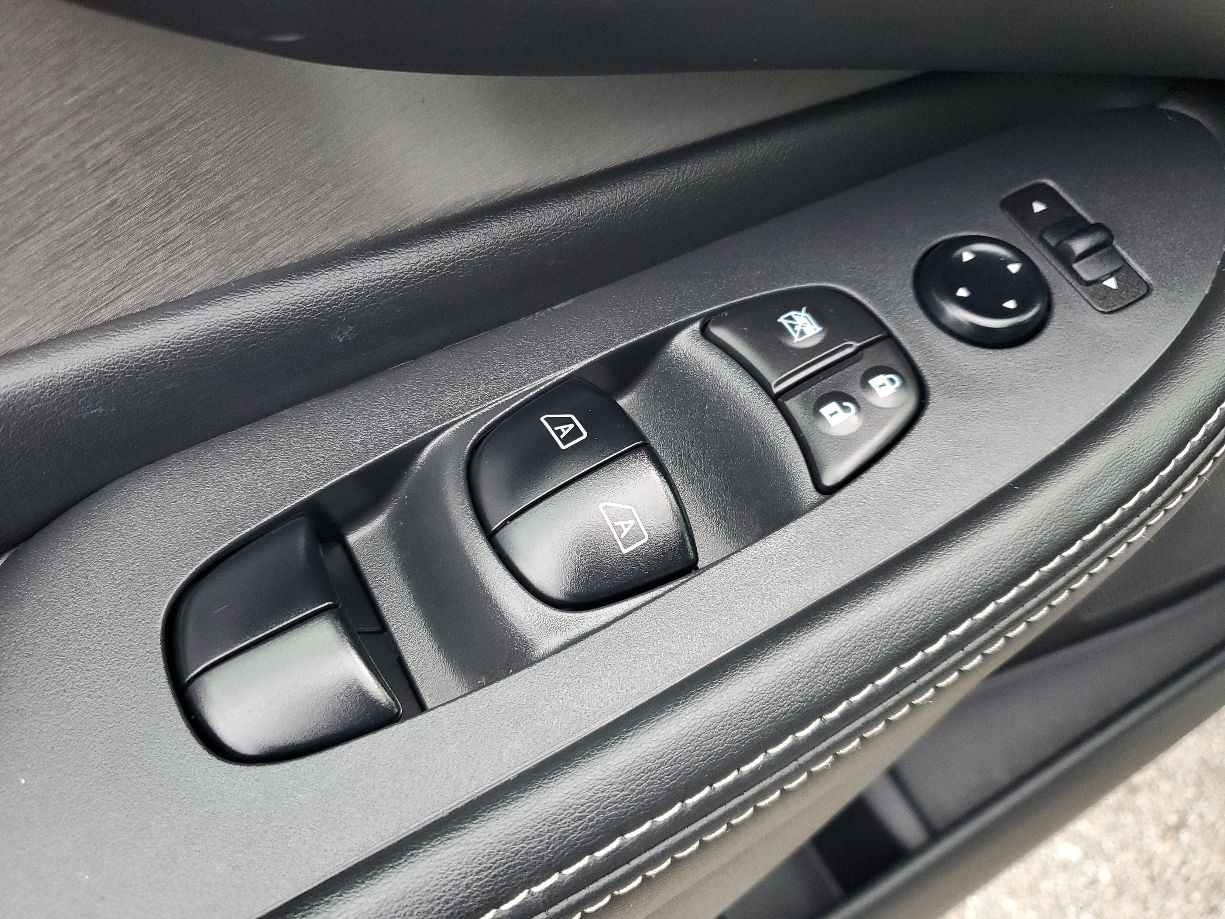 2020 Nissan Murano SV