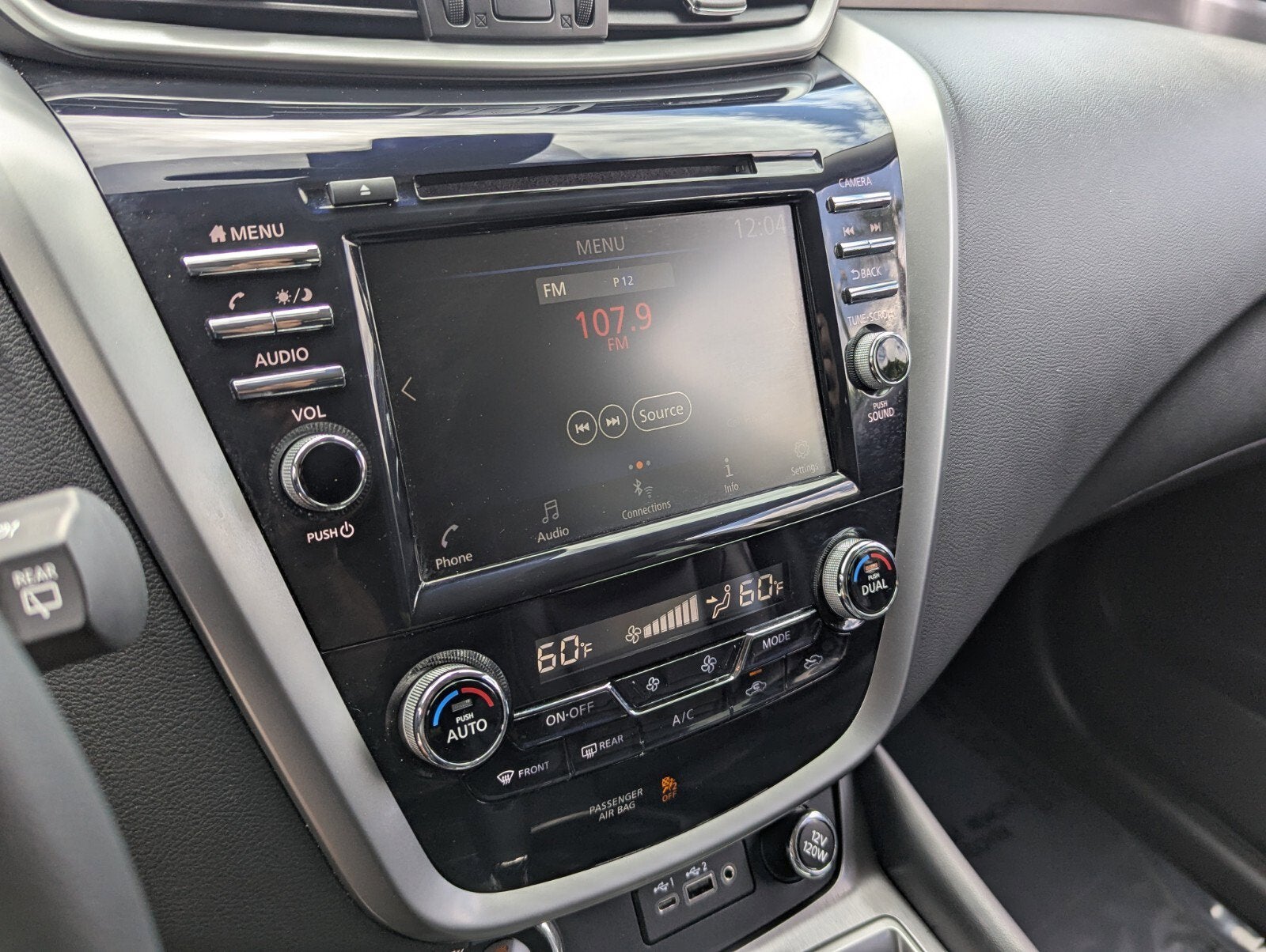 2024 Nissan Murano SV