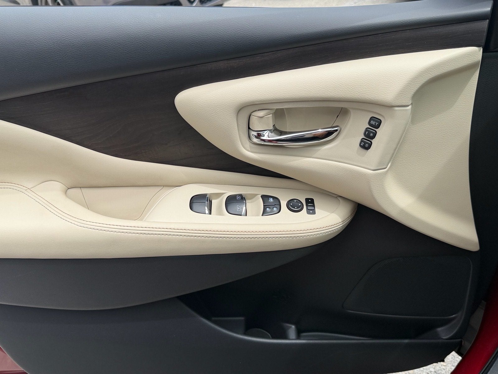 2023 Nissan Murano Platinum