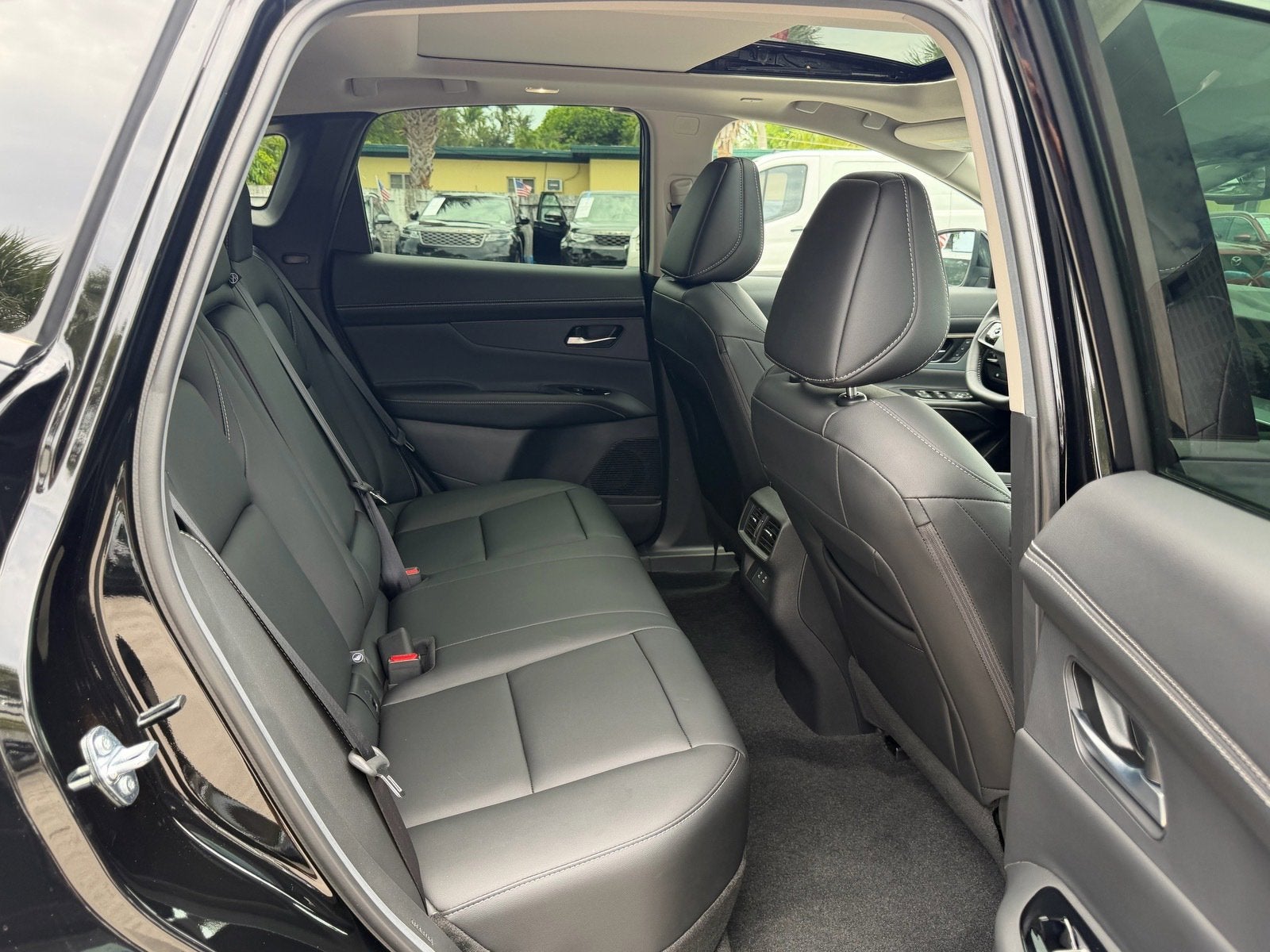 2025 Nissan Murano SL