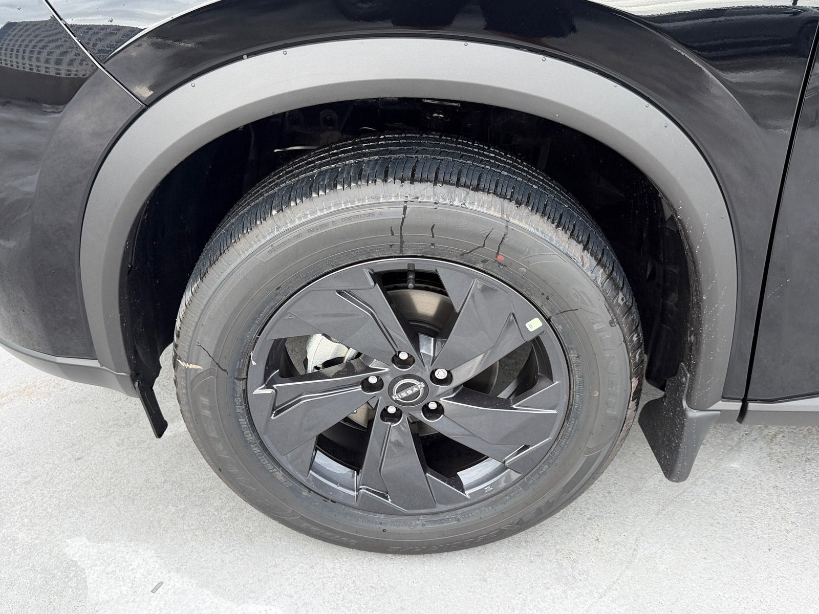 2027 Nissan Rogue SV