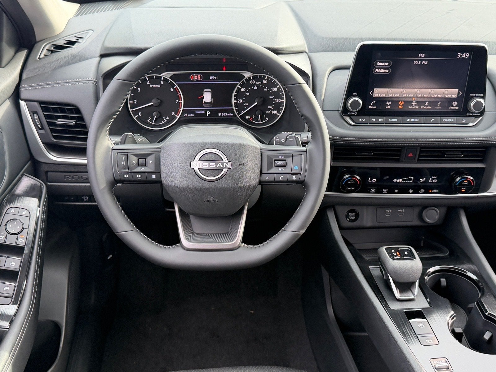 2027 Nissan Rogue SV