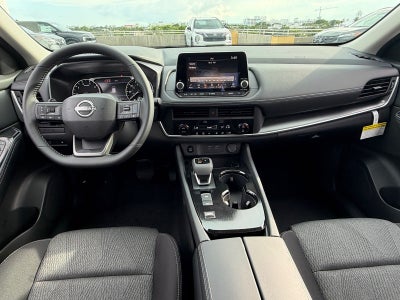 2027 Nissan Rogue SV