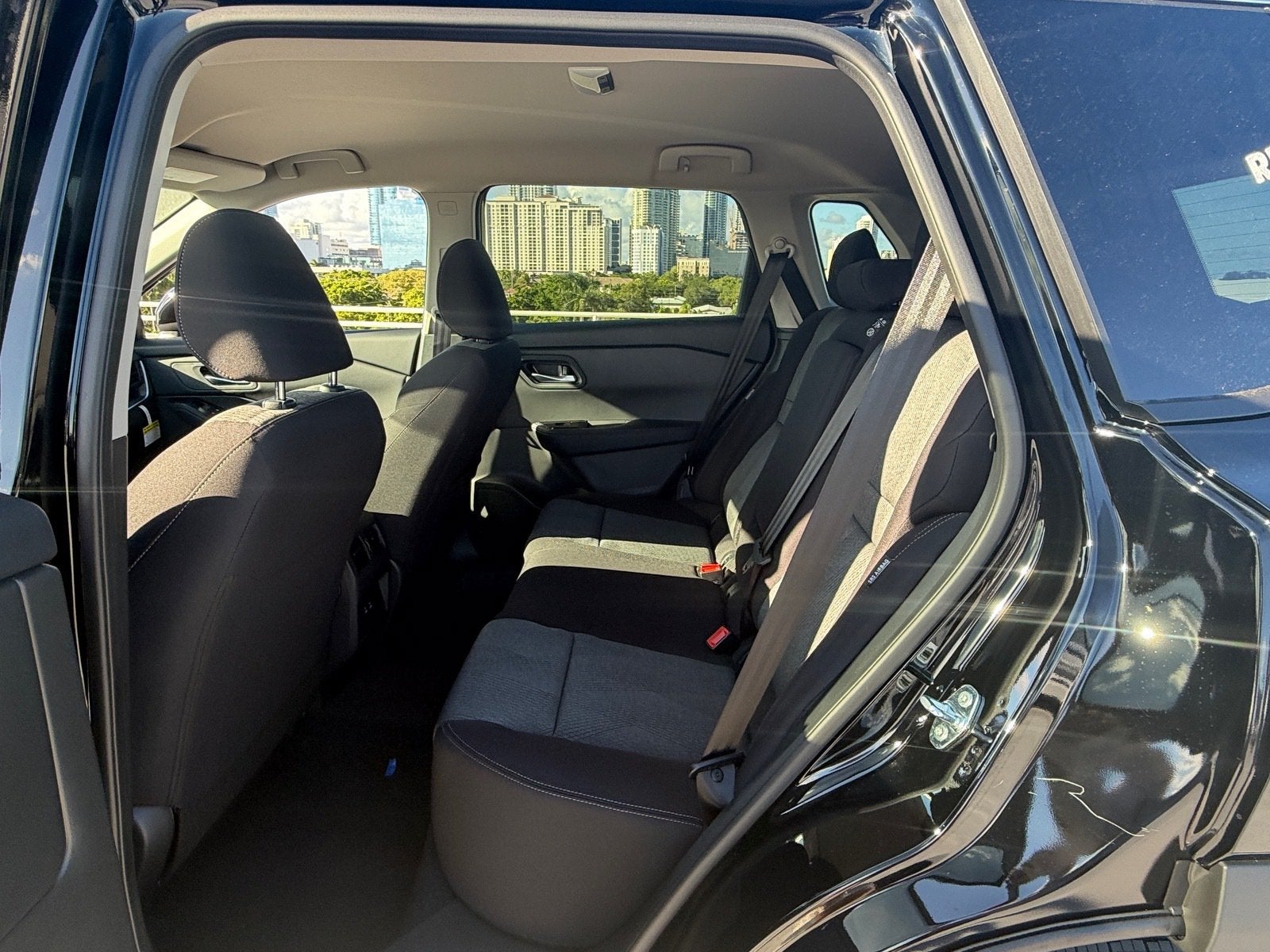 2027 Nissan Rogue SV