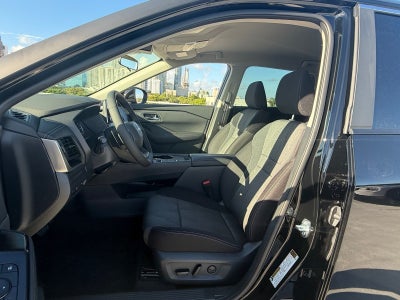 2027 Nissan Rogue SV