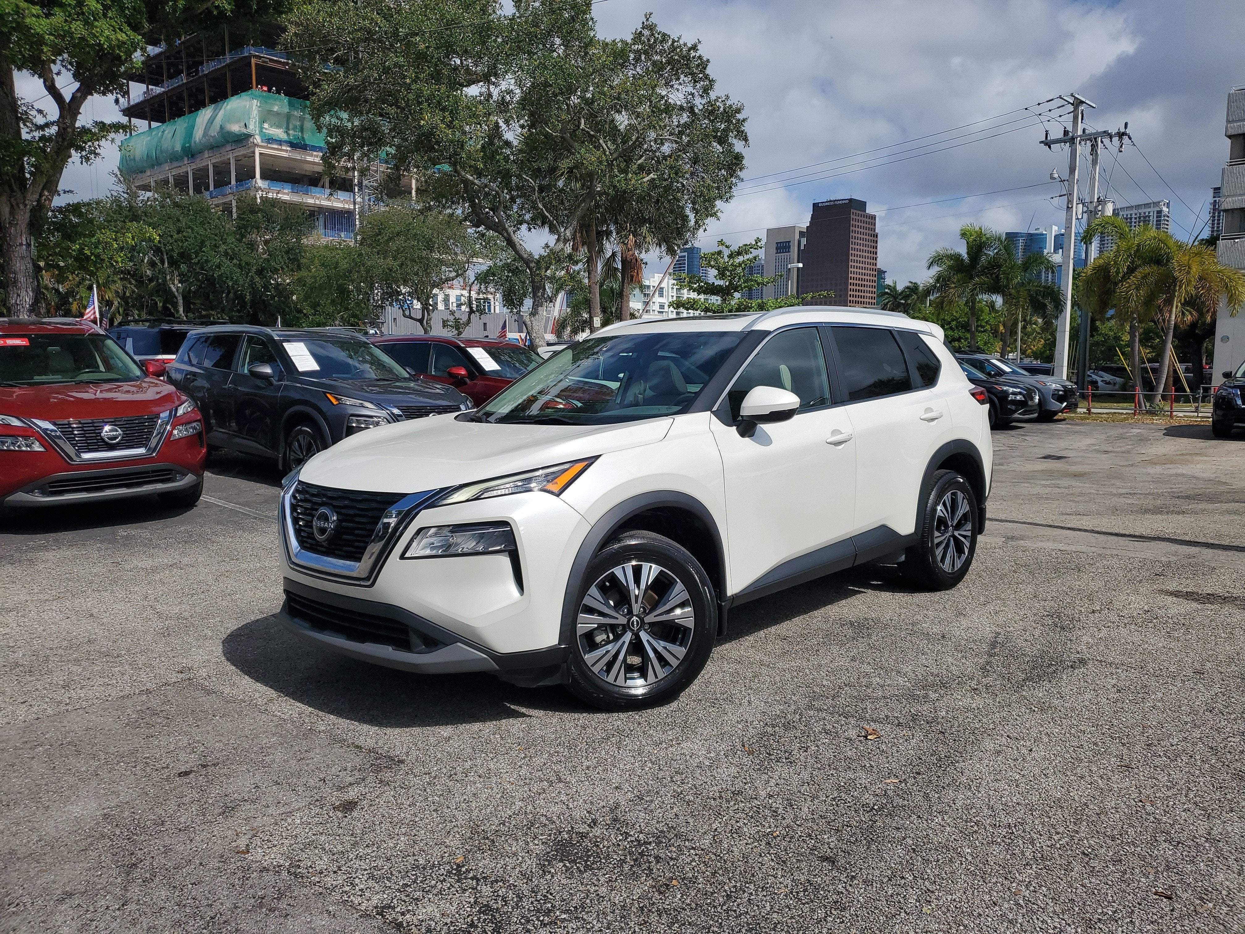 2022 Nissan Rogue SV