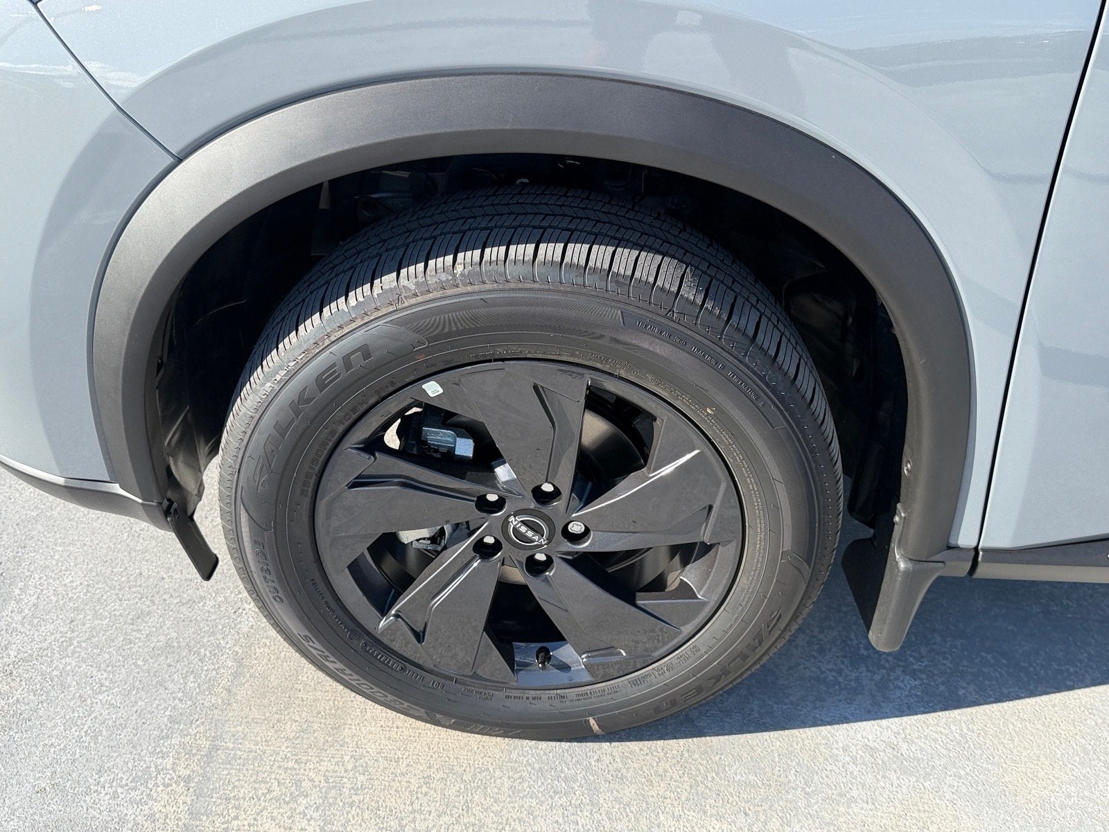 2027 Nissan Rogue SV
